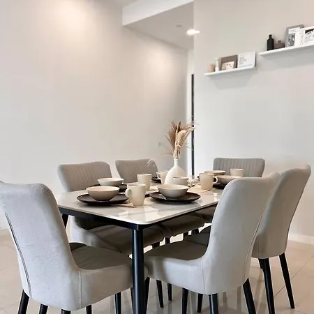 3Br-Mocha-Paradigm Residence By Guesthouse-6-8Pax Johor Bahru Exterior photo
